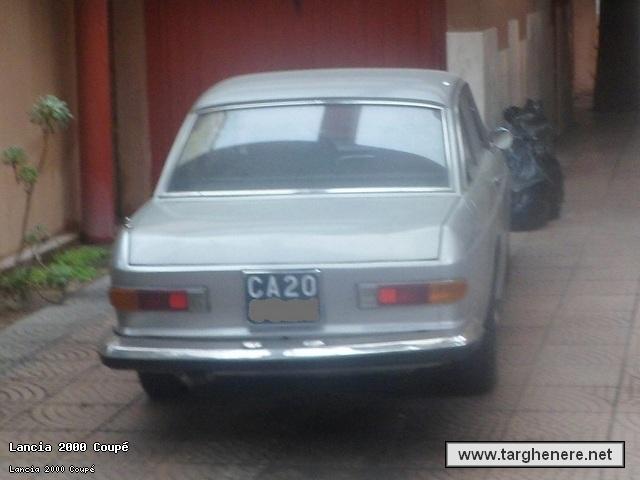 lancia2000coupediego20140306.jpg