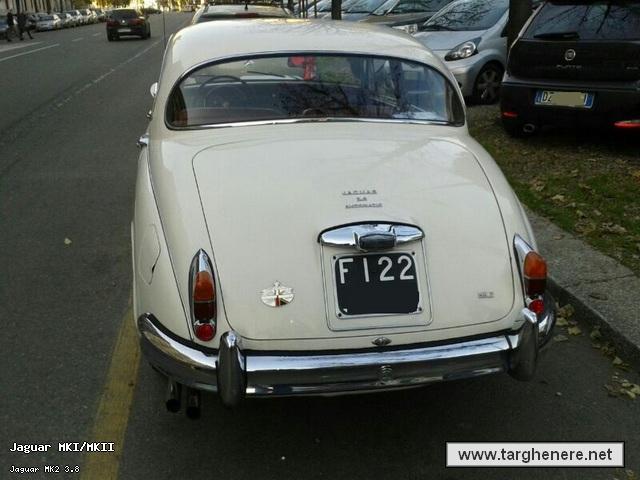 jaguarmk2super8020140311.jpg