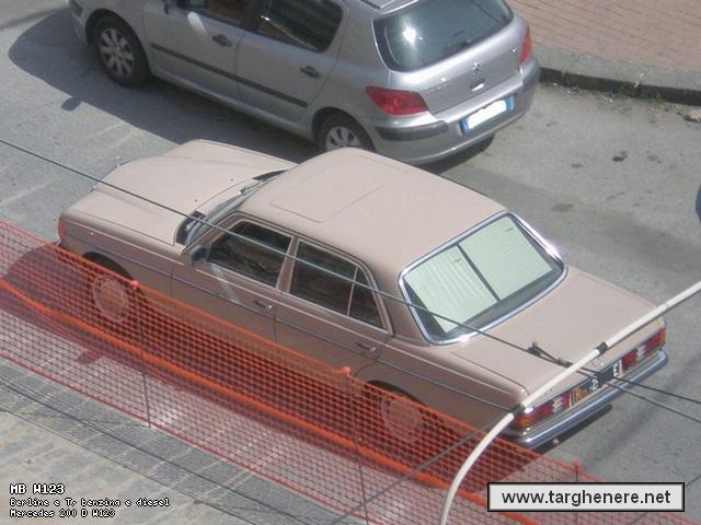 mercedesw123kanon20140317.jpg