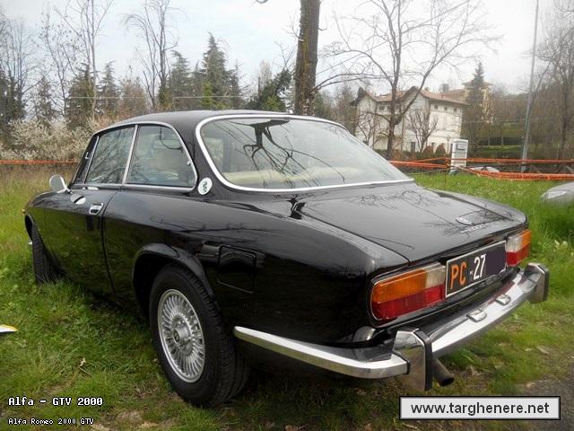 alfaromeo2000gtvmarkino20140405.jpg