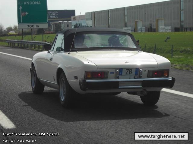 fiat124spiderprincemax20140411.jpg