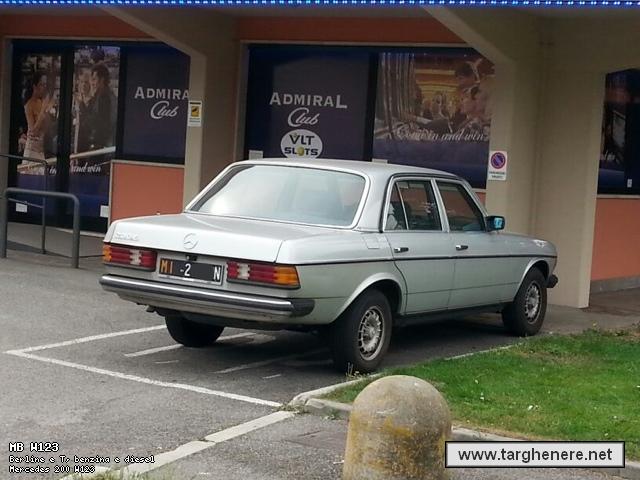 mercedesw123super8020140515.jpg