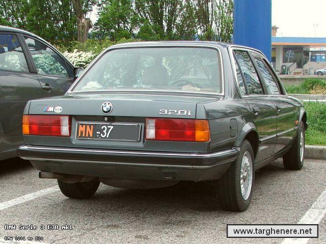 bmwe30fil20140530.jpg