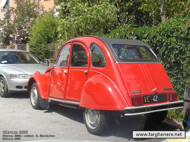citroen2cvneim20140710.jpg