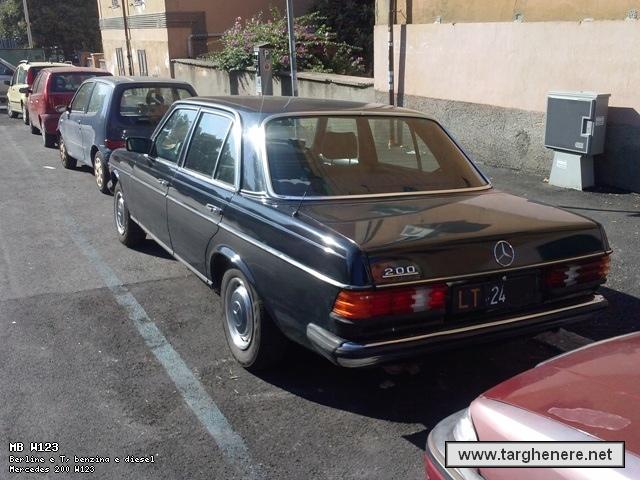 mercedesw123bue20140926.jpg
