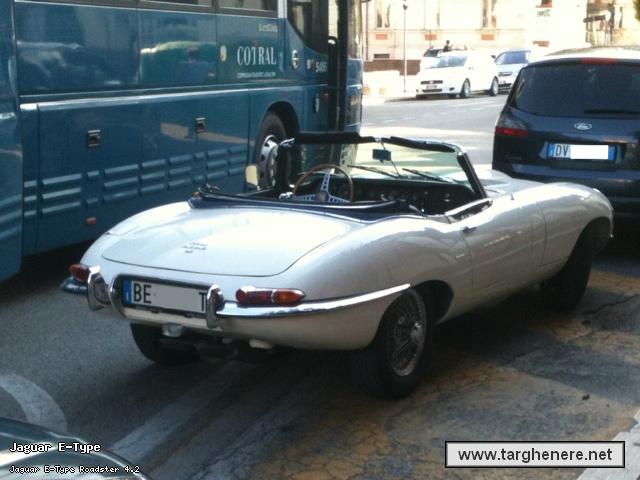 jaguaretyperoadsterfrancesco7820140930.jpg