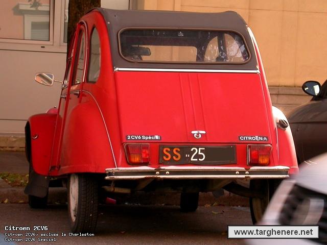citroen2cvgabford20141022.jpg
