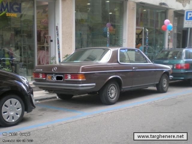 mercedesw123cekanonx20141102.jpg