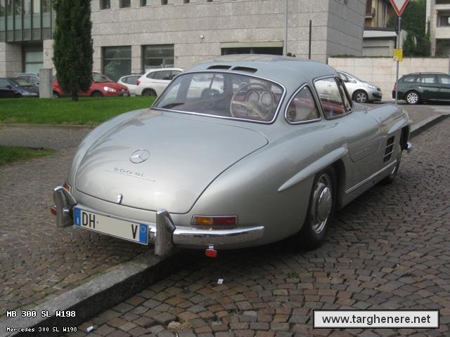 mercedes300slmarlon20141122.jpg
