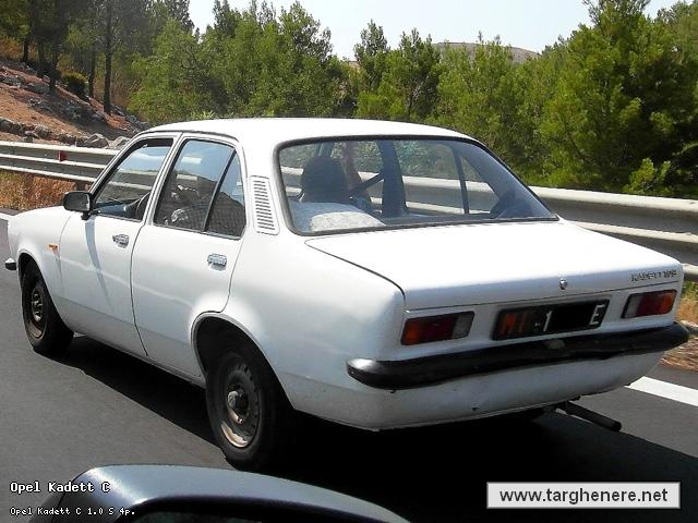 opelkadettalessio20141204.jpg