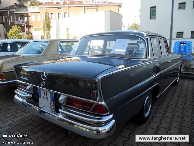 mercedesw110markino20141211.jpg