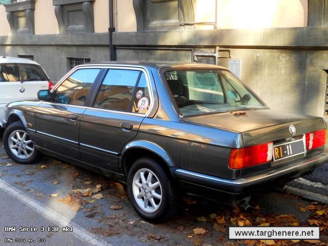 bmwe30ap20141226.jpg