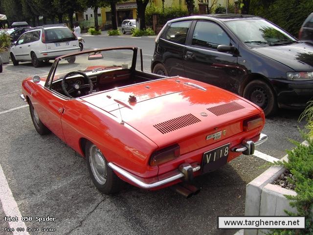 fiat850spiderprincemax20150126.jpg