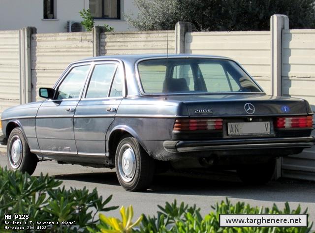 mercedesw123alessio20150308.jpg