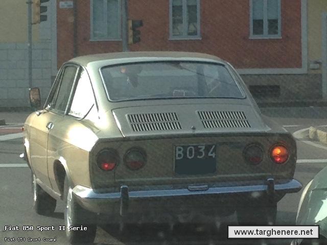 fiat850coupes420150419.jpg