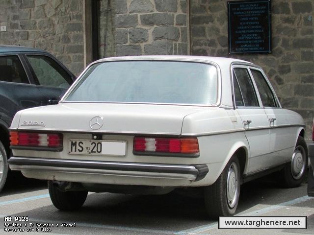 mercedesw123alessio20150606.jpg