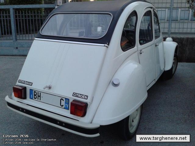citroen2cvneim20150818.jpg