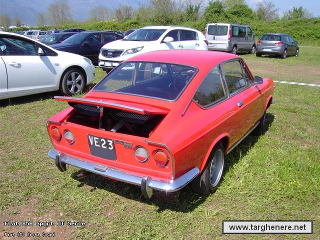 fiat850coupeprincemax20150901.jpg