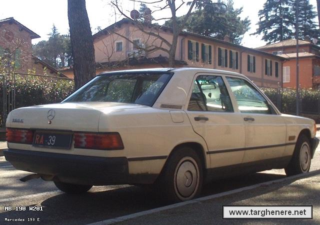 mercedes190polar20150902.jpg
