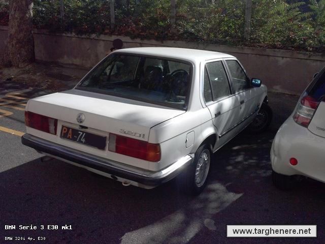 bmwe30bue20151029.jpg