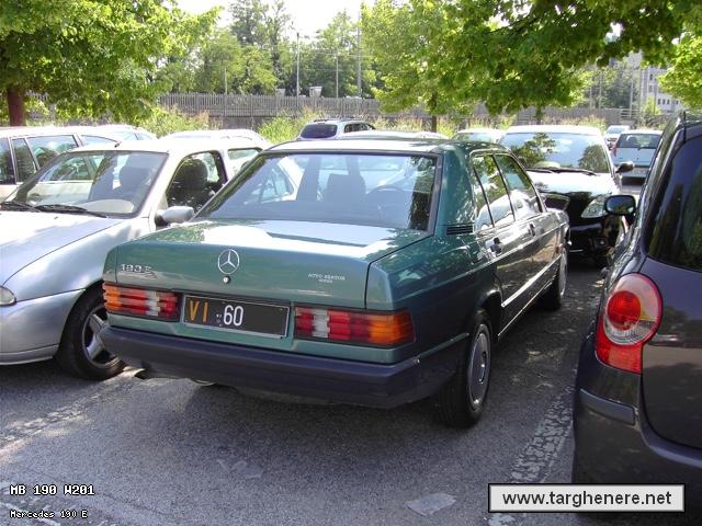 mercedes190princemax20151201.jpg