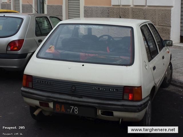 peugeot205dariomontrone20160523.jpg