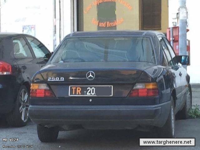 mercedesw124dipi20160604.jpg