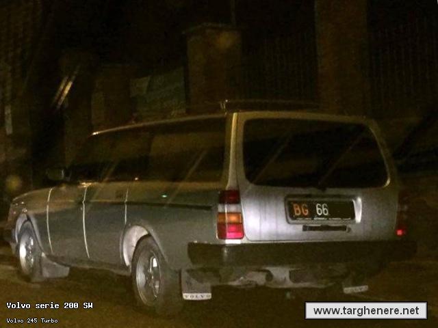 volvo240swdipi1020160814.jpg