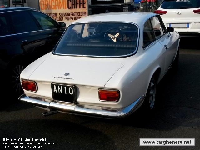 alfaromeogtjuniorap20161011.jpg