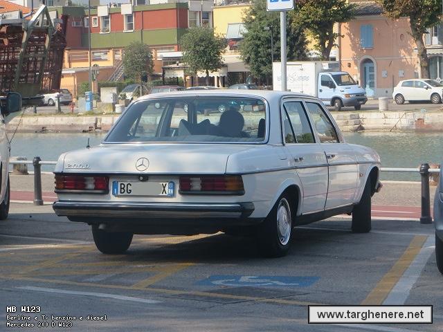 mercedesw123themarcello20161212.jpg