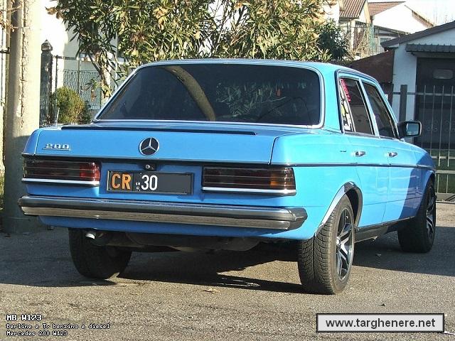 mercedesw123fil20170406.jpg