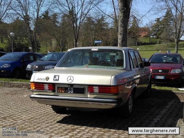 mercedesw123polar20170410.jpg