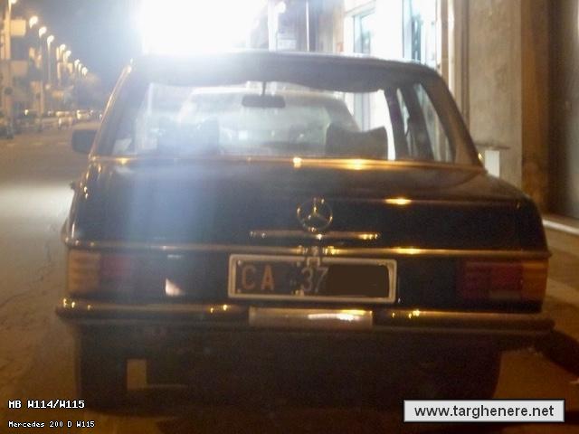 mercedesw115diego20170823.jpg