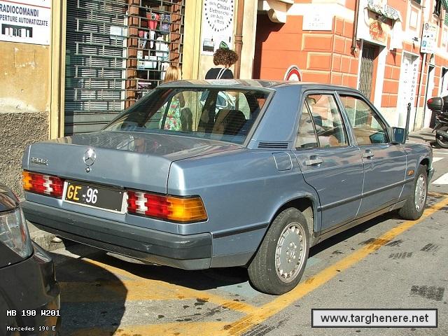 mercedes190fil20171020.jpg