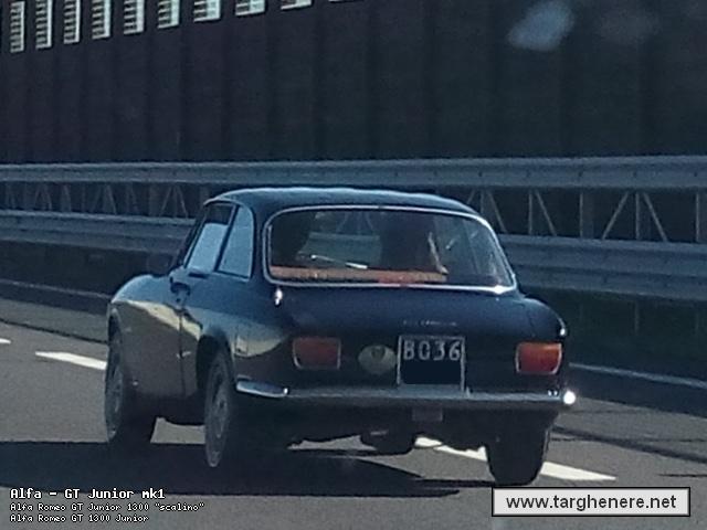 alfaromeogtjuniorblowup20171110.jpg