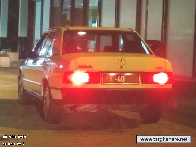 mercedes190oinotna20180112.jpg