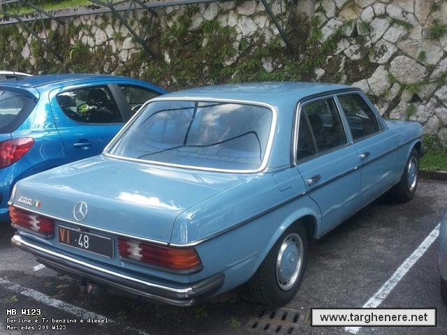 mercedesw123frabo18720180121.jpg
