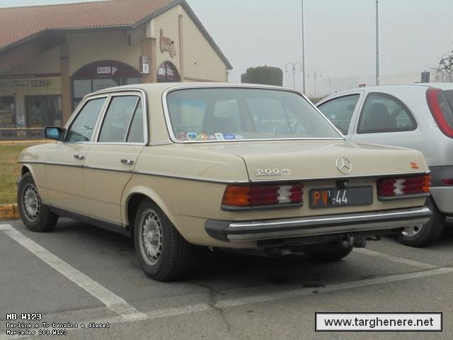 mercedesw123mc12720180207.jpg