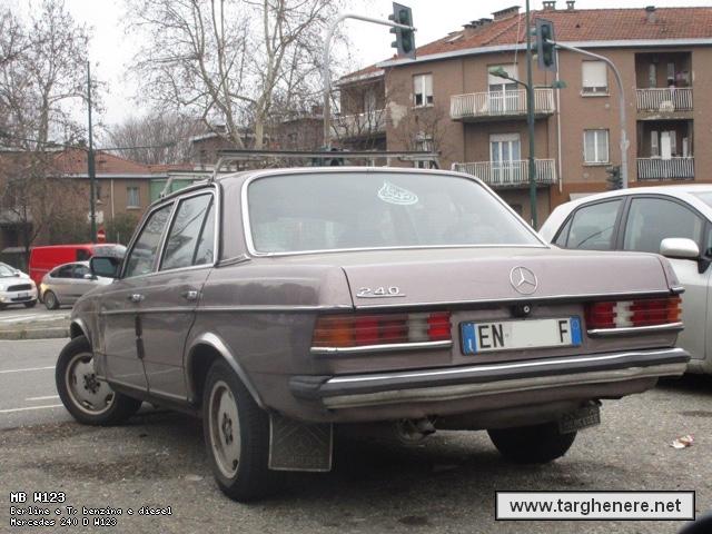 mercedesw123ata20180220.jpg