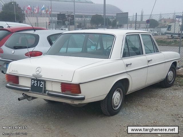 mercedesw11520180222.jpg