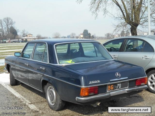 mercedesw115markino20180331.jpg