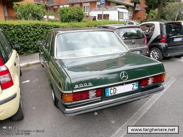 mercedesw123bue20180616.jpg