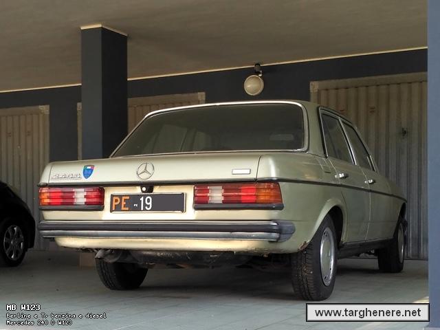 mercedesw123polar20180729.jpg