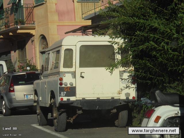 landrovermc12720180804.jpg