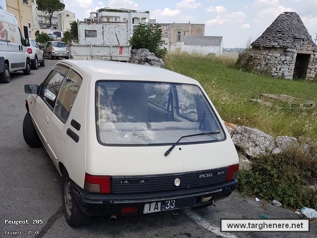 peugeot205dariomontrone20180816.jpg
