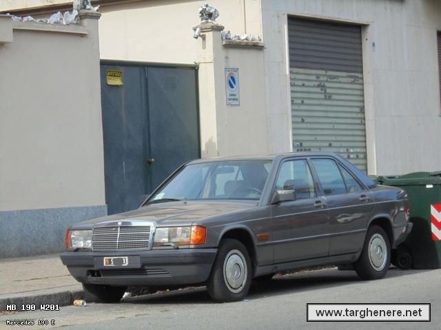mercedes190mc12720180909.jpg