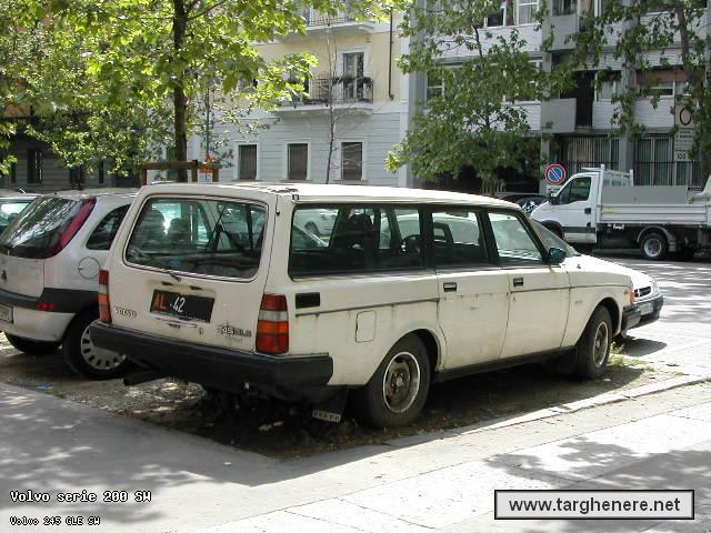 volvo245gle805massi.jpg