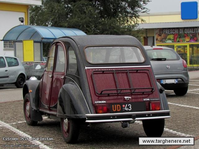 citroen2cvgabford20181020.jpg
