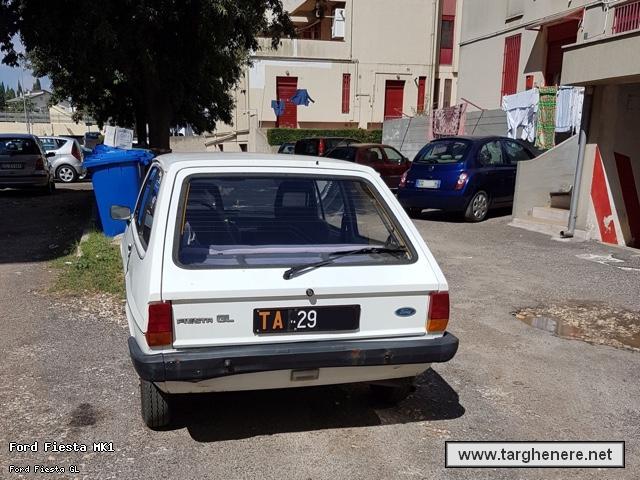fordfiestadariomontrone20181022.jpg