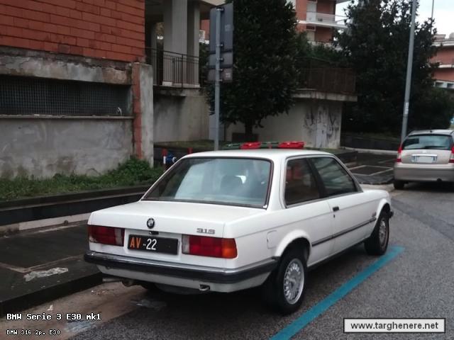 bmwe30astrale20190224.jpg